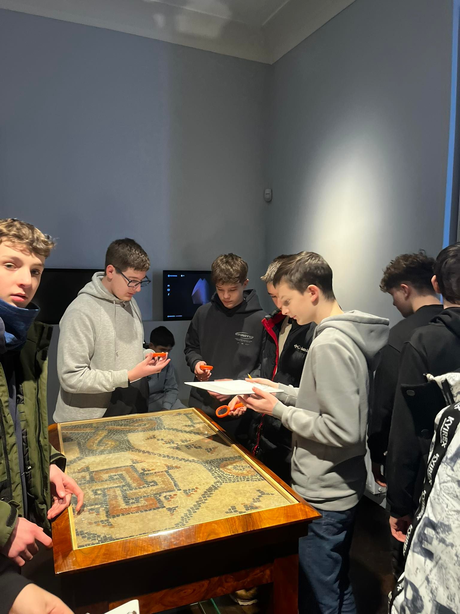 9M_Kalandok a kincstárban_3.jpg