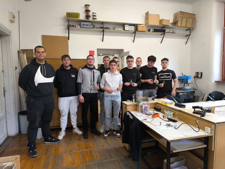 Az eszéki partneriskolánk néhány diákja és tanára töltött pár napot nálunk.